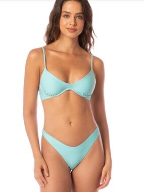 NWT Maaji 3650 Irene Unmolded Underwire Bikini Top Aquamarine